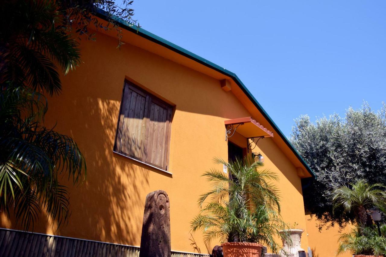 Riviera Degli Eucalipti - Cottage In Riva Al Mare Acireale Εξωτερικό φωτογραφία