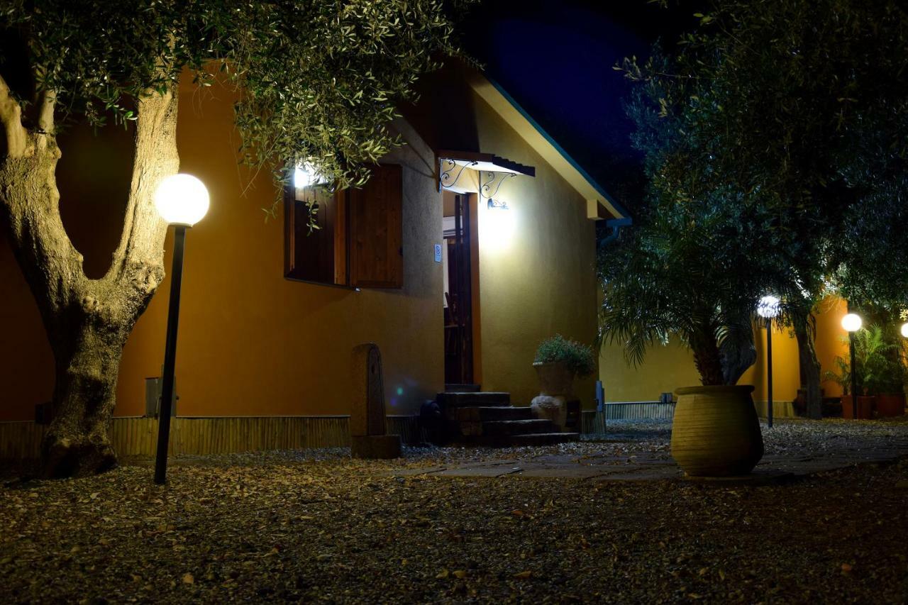 Riviera Degli Eucalipti - Cottage In Riva Al Mare Acireale Εξωτερικό φωτογραφία
