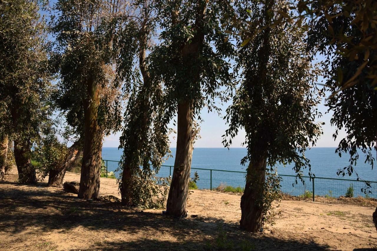 Riviera Degli Eucalipti - Cottage In Riva Al Mare Acireale Εξωτερικό φωτογραφία